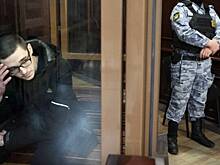 В Госдуме предложили запретить преступникам зарабатывать на книгах, фильмах и интервью о своих преступлениях