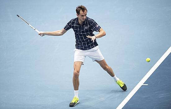 Теннисист Медведев победил в Итоговом турнире ATP