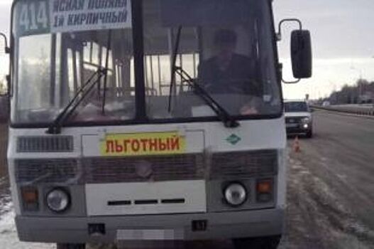 В Омске поймали водителя автобуса, который ездил без прав