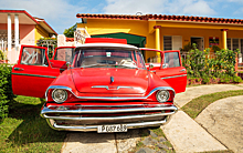 Вечная классика: раритетные автомобили на улицах Кубы