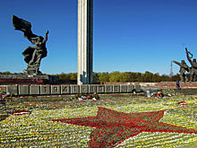 Памятник Освободителям Риги решили уничтожить