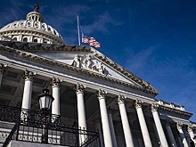 Палата представителей США вынесла порицание пытавшемуся прервать Трампа конгрессмену