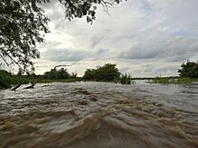 Провалившийся мост отрезал дорогу в город Чёрмоз