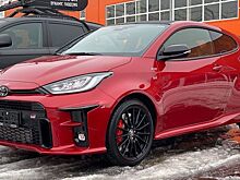 В России продают «заряженный» Toyota Yaris по цене нового Land Cruiser