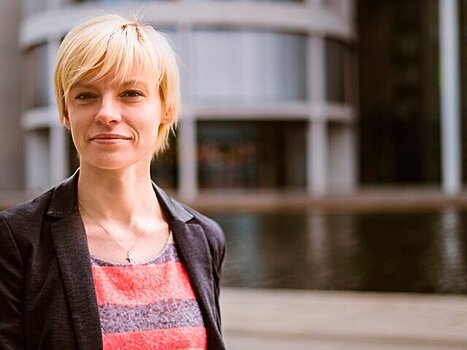 Bild: покинувшая ФРГ уроженка Омска выиграла выборы в Гамбурге