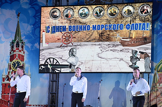 В Анапе отпраздновали День военно-морского флота (видео)