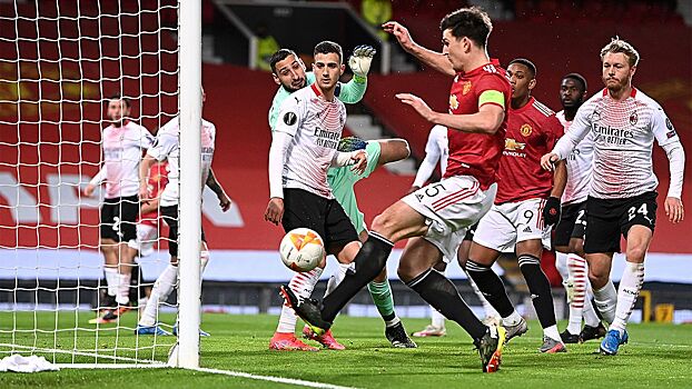 Капитан «Манчестер Юнайтед» не забил в пустые ворота с 1 метра: видео странного промаха Гарри Магуайра