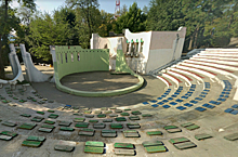 В парке имени Вити Черевичкина отремонтируют детский театр