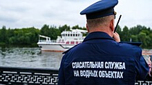 Московские спасатели продемонстрировали тренировку на универсальном пожарном корабле «Полковник Чернышев»