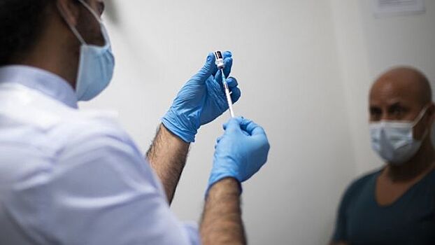 Bloomberg: следующий штамм коронавируса может оказаться более заразным