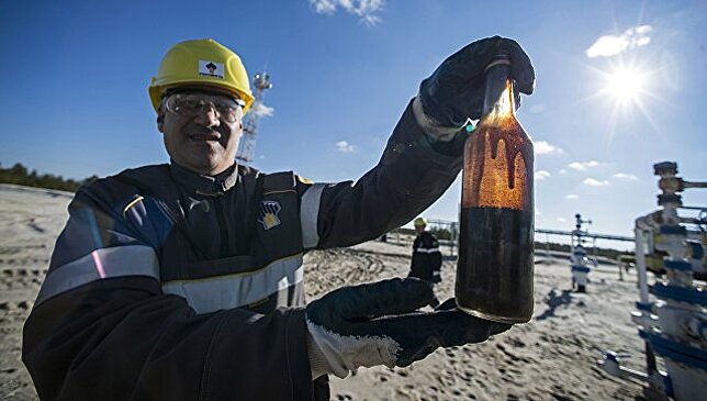 Новак поверил в рост цен на нефть до $60