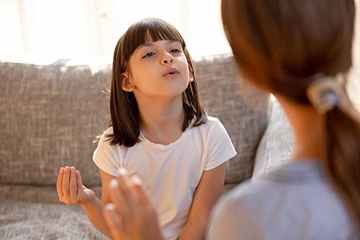 Без каши во рту: как научить ребенка говорить четко