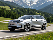 Каким будет новый трехрядный кроссовер Toyota