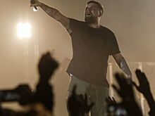 Баста получил премию "Человек года - 2017" по версии журнала GQ