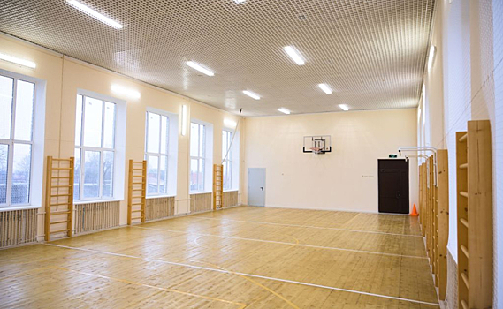 «Мираторг» направил 460 тысяч рублей на благоустройство спортивного зала школы в Рыльском районе Курской области