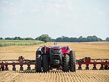 В Петербурге собираются начать производство беспилотных тракторов