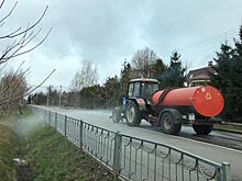 Более 50 дворов продезинфицировали в Десеновском