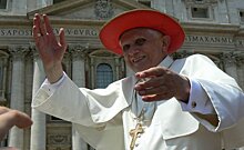 Сегодня в Ватикане начнут прощаться с папой римским на покое Бенедиктом XVI