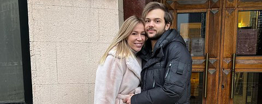 Звезда «Дома-2» Ермакова выходит замуж за бойфренда, который младше нее на 14 лет - Видео