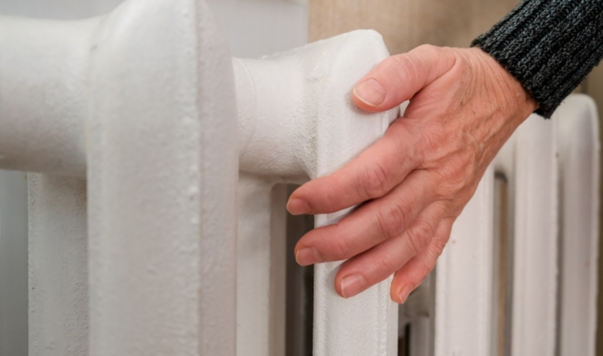 Канальный радиатор. Отключение отопления иваново. Отключение отопления иваново. Отключили отопление. Отключили отопление.