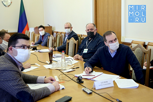 Артём Здунов провел очередное заседание оперативного штаба Дагестана