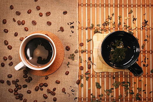 Диетолог Дюваль: при лечении от коронавируса не стоит пить крепкий кофе и черный чай