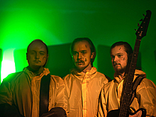 Белорусы решили петь мрачные песни о конце света. Как они прославились на весь мир? 