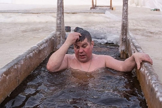 В Костромской области купальщики будут окунаться в святую воду с плота