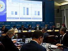 Мастера художественного свиста: «Каждой бабе по мужику», каждому пенсионеру «по мильону»