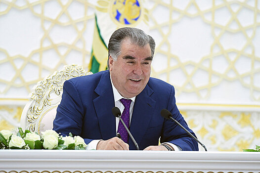 Таджики разбогатели: Рахмон заявил о снижении уровня бедности