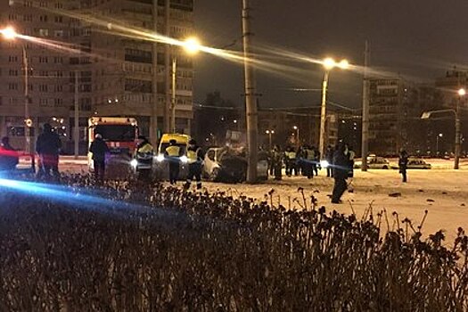 Петербуржцы устроили смертельную гонку с полицией