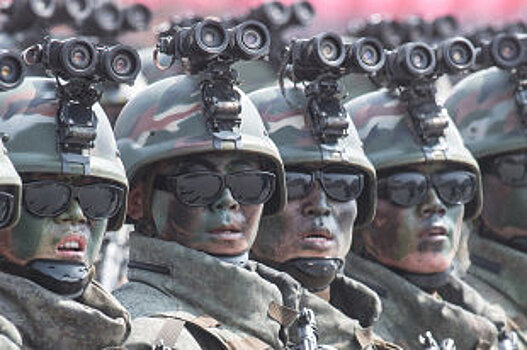 Южнокорейским военным запретили критиковать Ким Чен Ына
