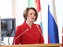 Прокуратура внесла представление мэру Омска Фадиной из-за установленных по нацпроекту, но неработающих ...