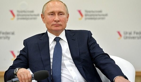 "Слабый рубль" и нацпроекты помогут реализовать задачу Путина по темпам роста экономики