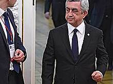 Партия -- их рулевой