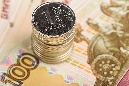 Курс рубля на рынке Форекс и межбанке резко вырос после обвала накануне