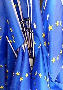 Саммит лидеров 27 стран ЕС одобрил указания по ведению переговоров о Brexit