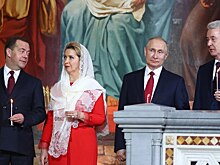 Медведев поздравил россиян с Пасхой