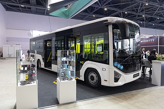 Хуснуллин: новые регионы получили 299 автобусов