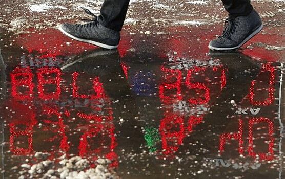 Геополитические риски подрывают позиции рубля