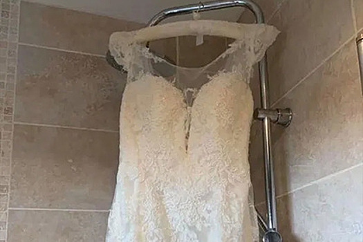 Невеста показала способ вывести пятна вина с платья и удивила пользователей сети