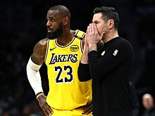 Редик назвал игрока, который заменит травмированного Леброна в пятёрке «Лейкерс»