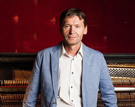 Поэт из Челябинска получил Гран-при за песню «Хомяки»