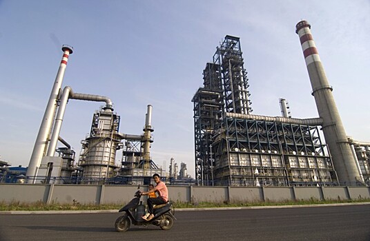 СМИ: Япония полностью прекращает импорт нефти из Ирана