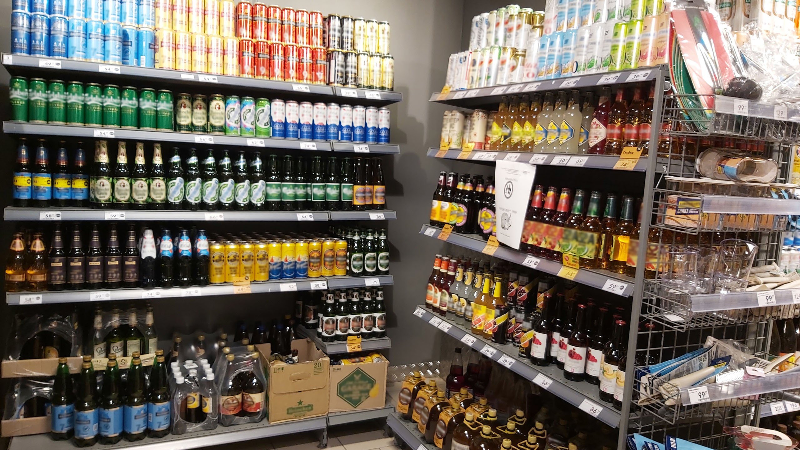 В Удмуртии пройдут рейды по выявлению продажи алкоголя в день последних звонков