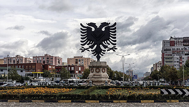 Полиция Албании проводит массовые обыски и задержания наркоторговцев