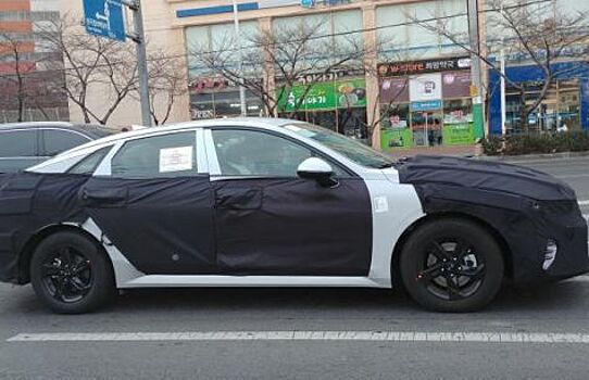 Kia уже тестирует Optima следующего поколения