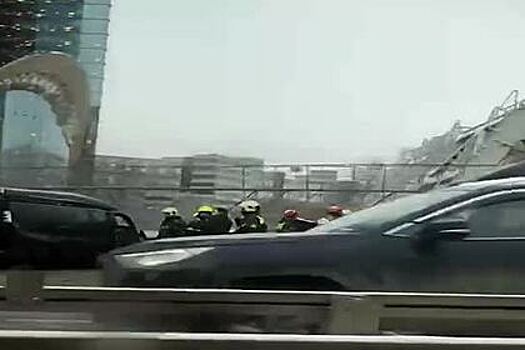 Появилось видео с места массового ДТП в Москве