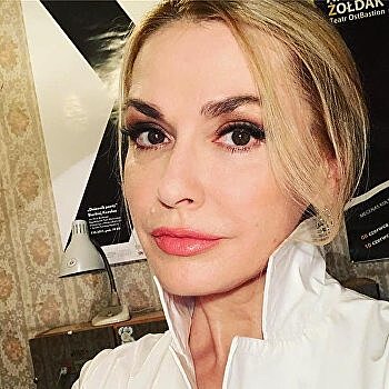 В гримерку украинской актрисы пробрался фюрер — фото