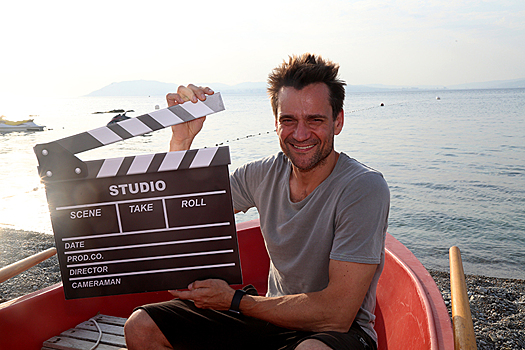 Миллер рассказал о постельных сценах в кино